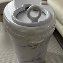 ubbi ウッビィ インテリアおむつペールの画像