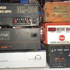 ジャンク品 使用可 AC-DCコンバーター AC100V→DC12V ８個の画像