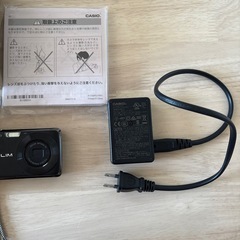CASIO EX-Z330 コンパクトデジタルカメラの画像