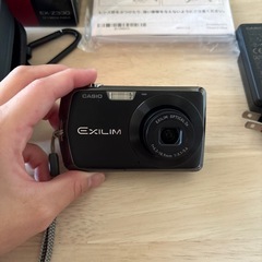 CASIO EX-Z330 コンパクトデジタルカメラの画像