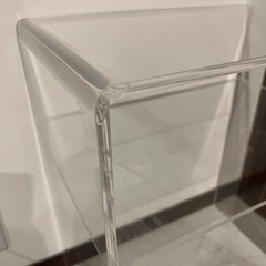 【ZARA HOME】サイドテーブル 透明の画像