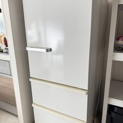 272L　AQUAノンフロン冷蔵庫の画像