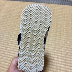 【値引き交渉可】15-16cm:運動シューズとブーツの画像