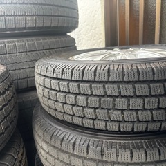 冬用タイヤ 145 80 12 LTの画像