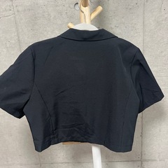 ショート丈とっぷすトップスの画像