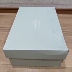 The Whitaker Group x New Balance 990v4の画像