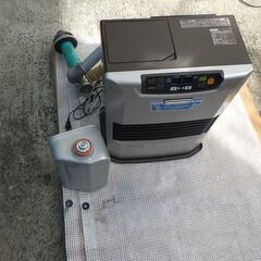 トヨトミ製　FF　暖房機　工事込みで５０００円で可　の画像