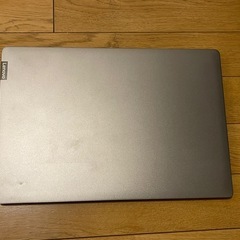 ノートパソコン　の画像