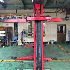 ビシャモン 2柱リフト 2.5t スギヤス OSP25 揚程1800mm  200V 電動油圧　門型　自動車整備　　整備　車検　ジャッキ　Bishamon ニ柱　リフト　宮崎　簡易始動動画あり　　　 の画像