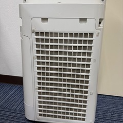 ◎2019年製 動作品 シャープ 加湿空気清浄機 KC-J500Y 外観綺麗です
の画像