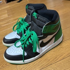 ナイキ エアジョーダン1 レトロ ハイ OG セルティックス/ブラック アンド ラッキーグリーンの画像