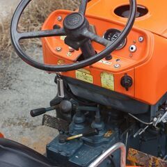 クボタ トラクター L1501DT 15馬力 四輪駆動 耕運135cm 【簡易清掃・下取歓迎】【農機具でっく】【福岡】【トラクター】の画像