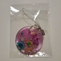 レジン　キーホルダー　ドライフラワーの画像