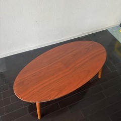 コーヒーテーブル　足が折りたたみ式の画像