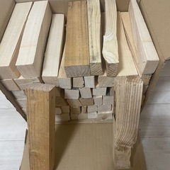 薪　木材詰め合わせ　80サイズ　21センチ　① キャンプ　焚き火の画像