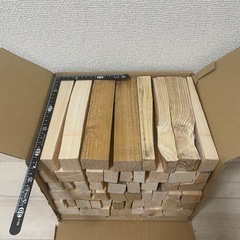 薪　木材詰め合わせ　80サイズ　21センチ　① キャンプ　焚き火の画像