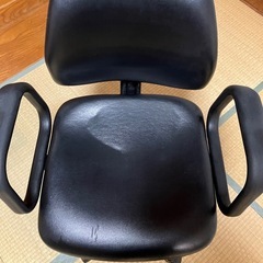 オフィスチェアの画像