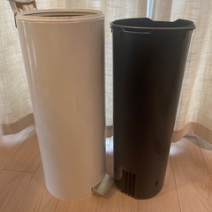 brabantia ブラバンシア スリム ペダルビン ゴミ箱 白　20Lの画像