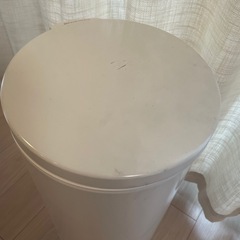 brabantia ブラバンシア スリム ペダルビン ゴミ箱 白　20Lの画像