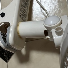 【9月28日まで】
デスクに挟める扇風機の画像