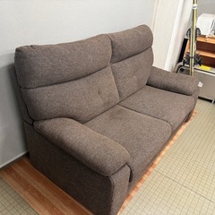 2人掛けソファー　家具　SAKODA購入品の画像