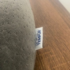テンピュールネックピローの画像