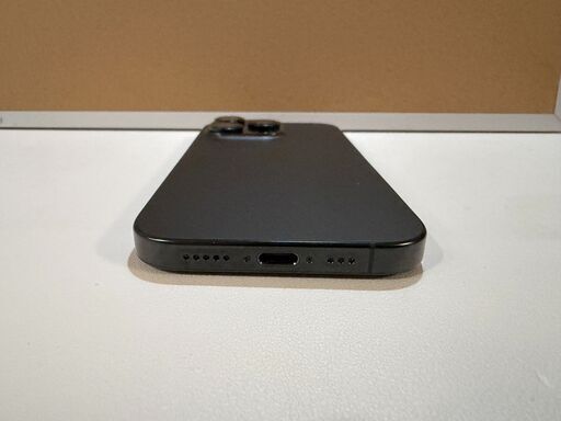 【美品】iPhone 16 Pro 128GB（オンライン決済）