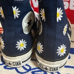 CONVERSE コンバースオールスター デイジーフラワー ハイ 24センチ　新品同様の画像