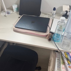 의자 2개 책상 3개 팝니다!の画像