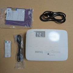 BenQ　DLPプロジェクター　MH560の画像