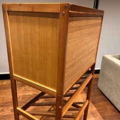 【引き取りに来てくださる方】ワインラック 棚 ラック4段の画像