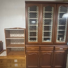 食器棚の画像