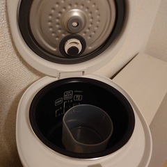 炊飯器(1.5合)の画像