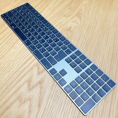 Magic Keyboard テンキー付き (JIS) スペースグレイの画像