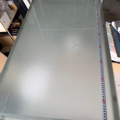 オフィステーブル(ガラス天板・棚付き)/モリモト家具で購入の画像