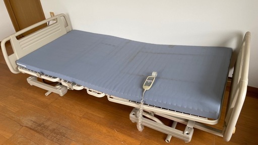 ケプロコア　810 電動在宅ケアベッド　電動ベッド