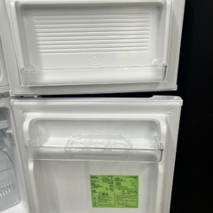 コンフィー 2ドア冷蔵庫 2023年製の画像