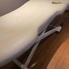 お値下げしました‼︎　エステ電動ベットの画像