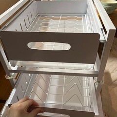 スライド式引き出しキッチンラックホワイト2個の画像
