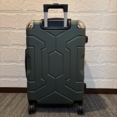 新品スーツケース　値下げしました。の画像