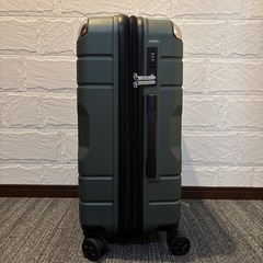 新品スーツケース　値下げしました。の画像