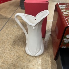 無料で差し上げます。小物収納棚　花瓶セット　まとめて引き取り希望の画像