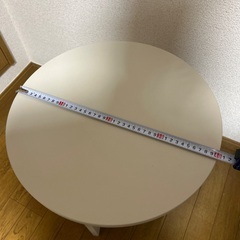 サイドテーブルの画像