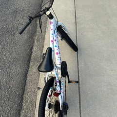 子供用自転車の画像