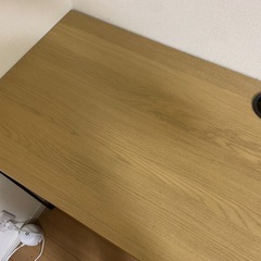 【9/27まで】IKEA ミッケ　デスクの画像
