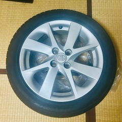 トヨタNHP10アクア純正 6J-16+51 100/4H 195/50R16 16インチアルミホイール　BRIDGESTONE /NEXTRY 3 PLUSタイヤ4本の画像