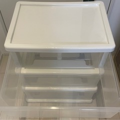 三段　収納ケース　半透明の画像