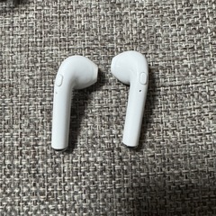 ワイヤレスイヤホンの画像