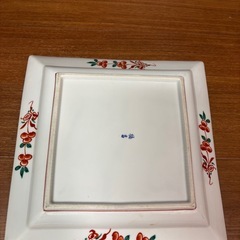 たち吉　赤絵鳳凰　赤絵花鳥　赤玉遊魚文　リム付角盛皿　大皿　縁起文の画像