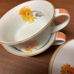 スープカップ&ソーサの画像